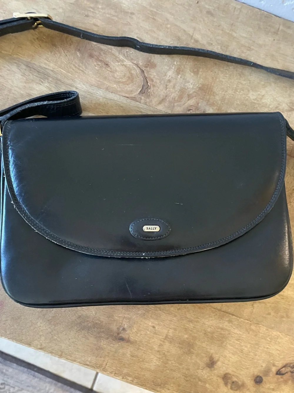 🖤Vintage Bally Italian Leather Crossbody